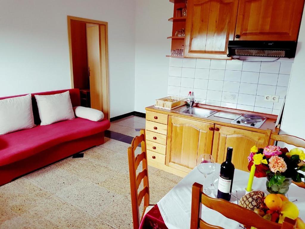 Villa Baldi -Apartmani Danny Tar-Vabriga Exteriér fotografie